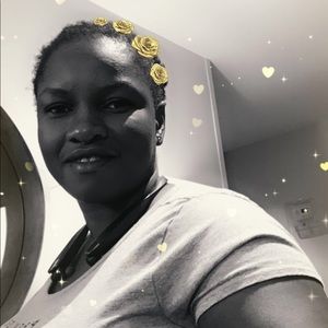 Meet your Posher, Lucie